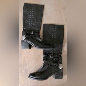 Womens Donald Pliner Black Leather Block Heel Moro Boots size 7